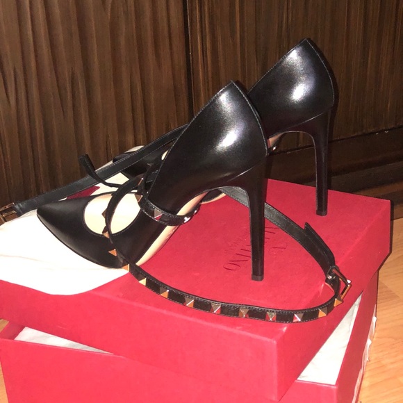 Valentino Garavani stud wrap shoes